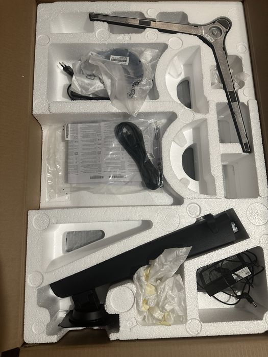 Samsung Odyssey 32 inch 180HZ - nou