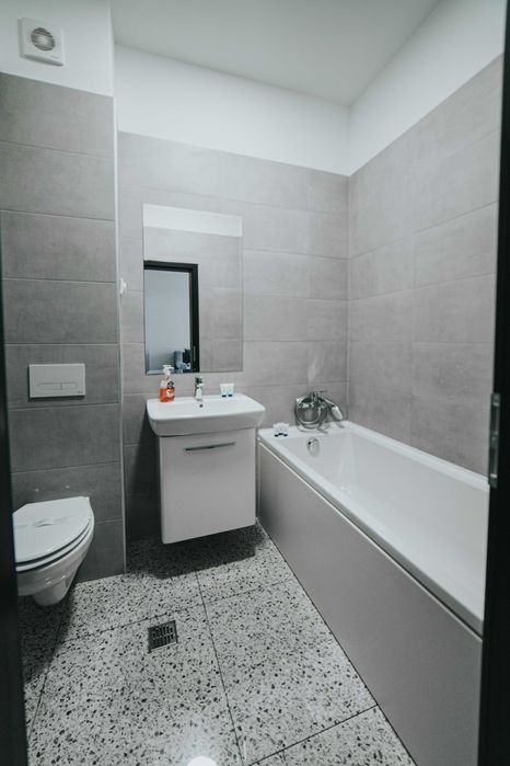 Cozy Apartments in Regim Hotelier Suceava # Factura F: # Vouchere