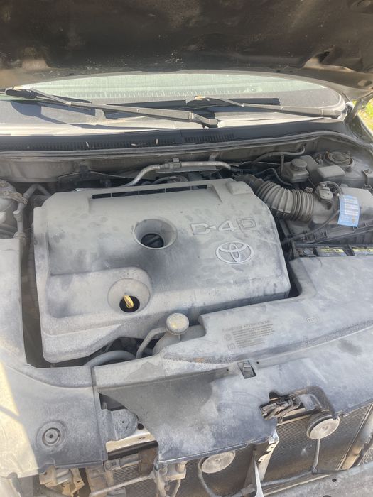 Motor toyota avensis t25 2.2 2ad-ftv 150cp