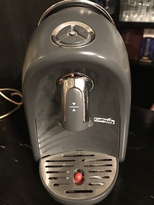 Кофемашина капсульная