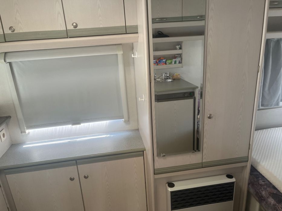 Продавам каравана на къмпинг в Гърция