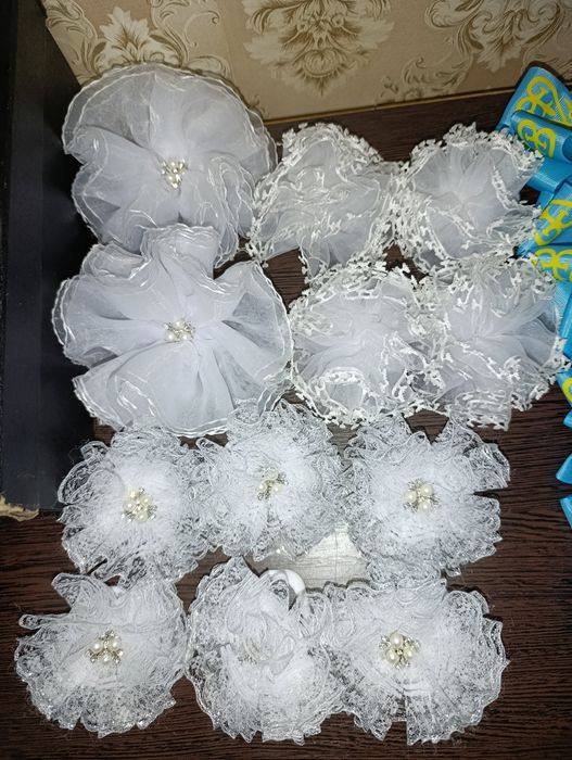 Продам бантики для девочек