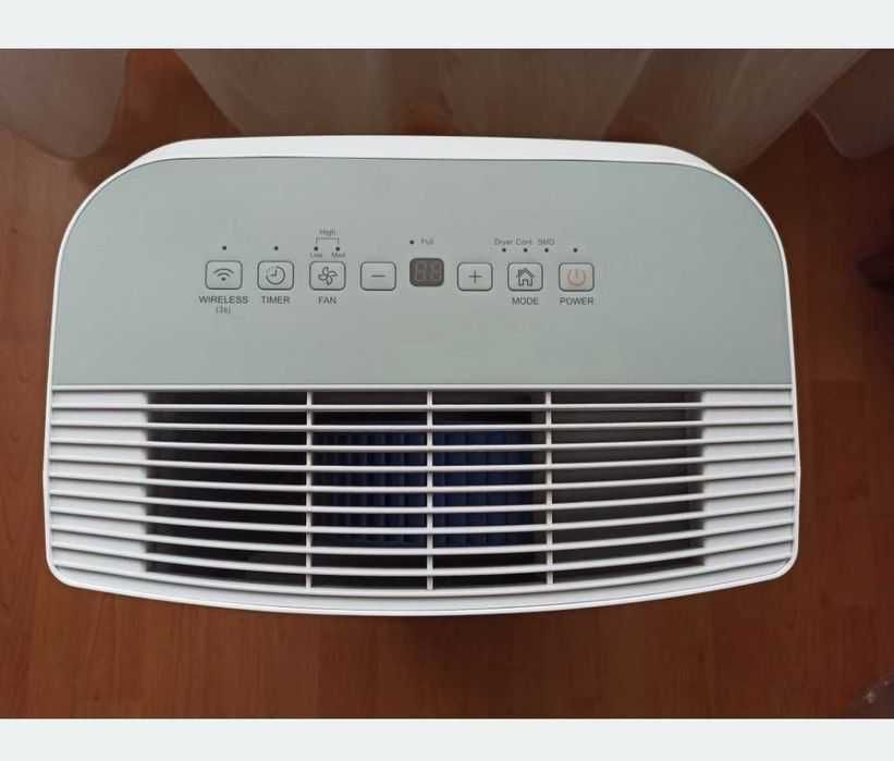 Dezumidificator Comfee, 20 l, 40m²/100m³.