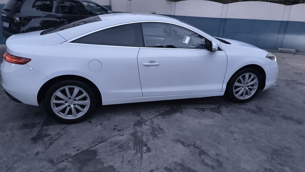 Renault Laguna 3 Coupe