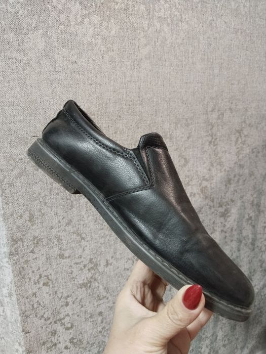 Подростковые туфли