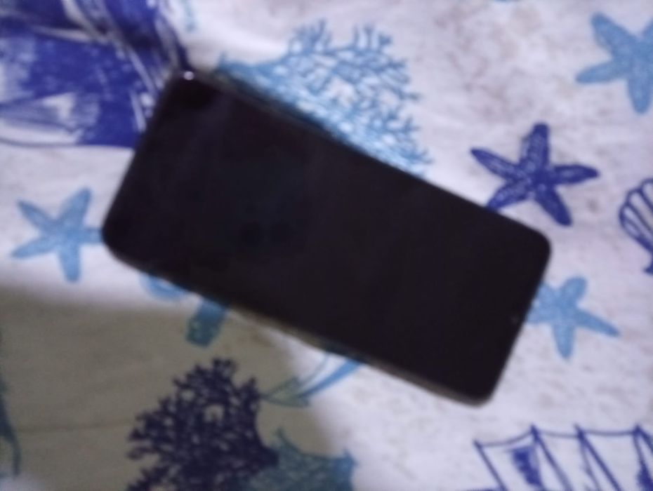 Прадам б у телефон