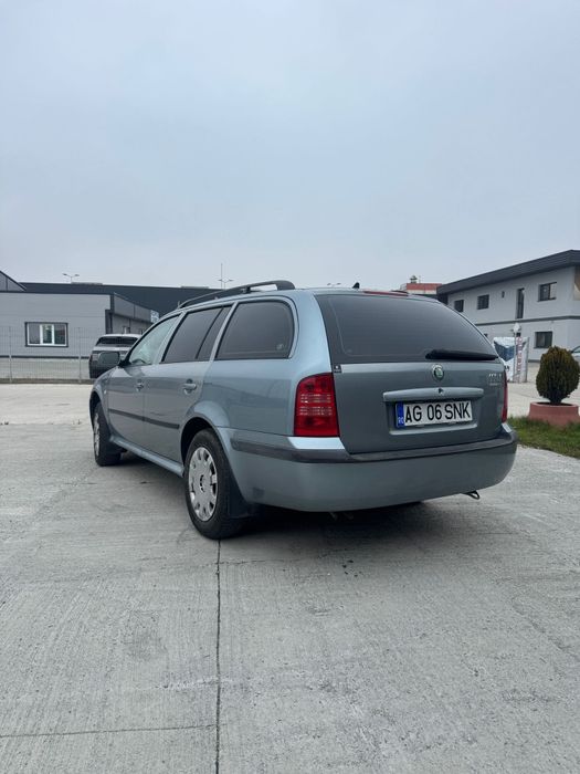Skoda Octavia 1.6sr Avu