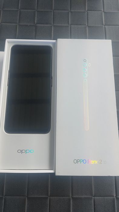 Oppo reno 2 z смартфон