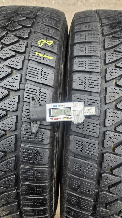 235/65 R16C • Iarna • Bridgestone Blizzak W810 115/113R | 2 buc | Pret/buc