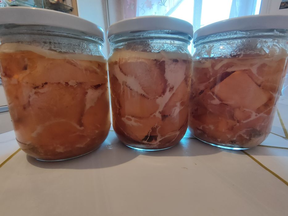 Продаётся тушёнка из домашнего бройлера.