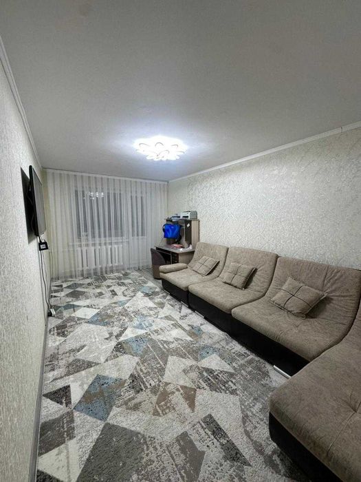 продаем 3х ком. квартиру в  очень хорошем районе