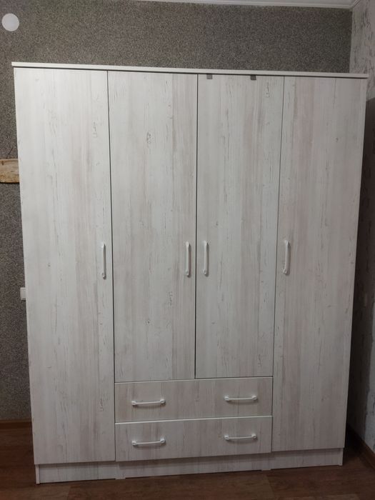 Шкафы для спальни