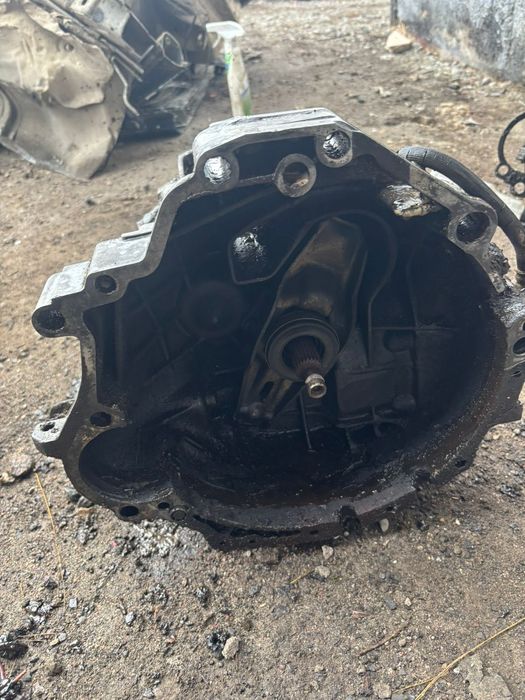 Коробка механика ауди 80