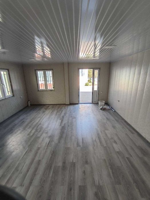 Сдается на массиве Феруза помещение 26 м2 в аренду под офис или склад.