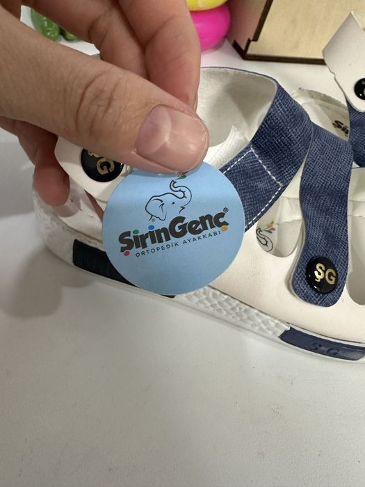 Новая детская обувь, размер уточняйте