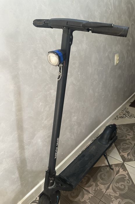 Электросамокат Neoline T28