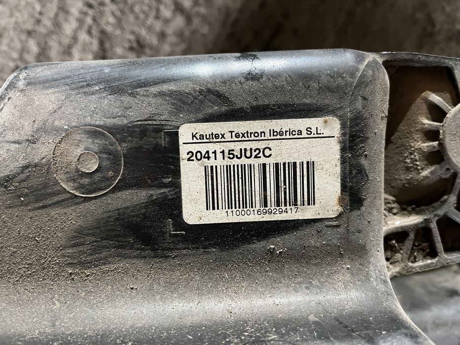 Rezervor AdBlue Nissan Navara D23