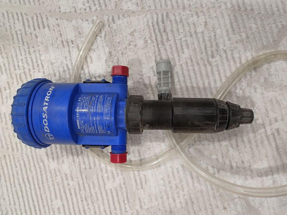 Дозатор DOSATRON для автомойки