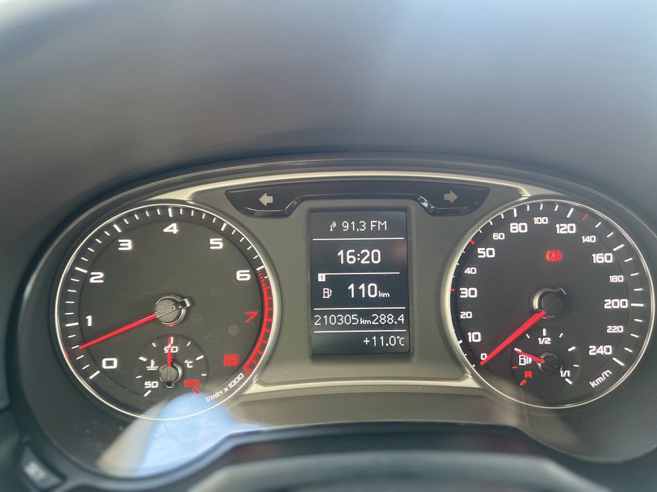 De vanzare,Audi A1, an 2011,euro 5 ,motor 1.2 benzina