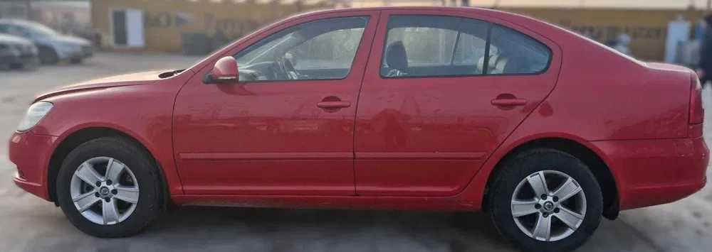 Dezmembrez Skoda Octavia 2 facelift 2012 1.6D 2.0D Skoda Fabia 2 2009