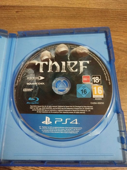 Продавам игра за PS4 ThieF