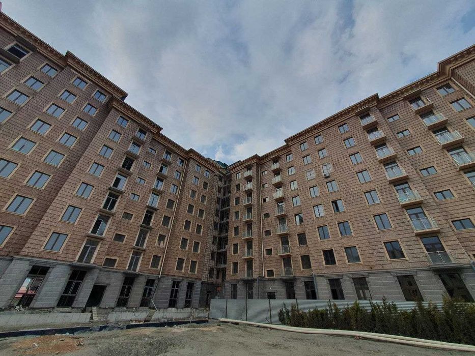 Срочно продается 3х комнатная люкс квартира на 7 этаже, в Самарканде
