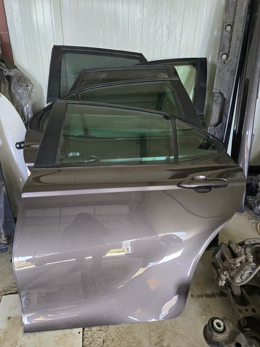 Usa toyota camry 2.5h 2018-2023 complete impecabile