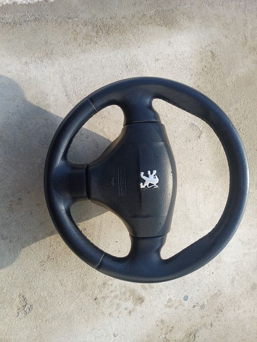 Волан за пежо 206 в перфектно състояние