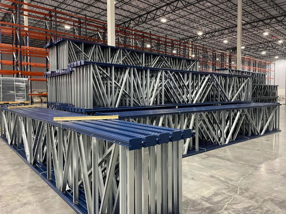 Rafturi metalice industriale