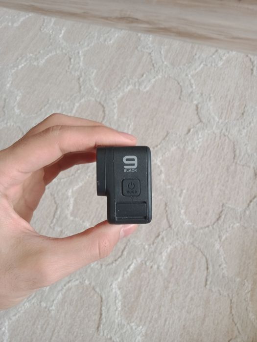 Продам срочно хорошую камеру Go pro 9 black