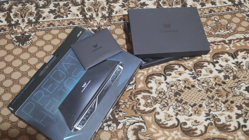 Продам обмен  Predator helios 500