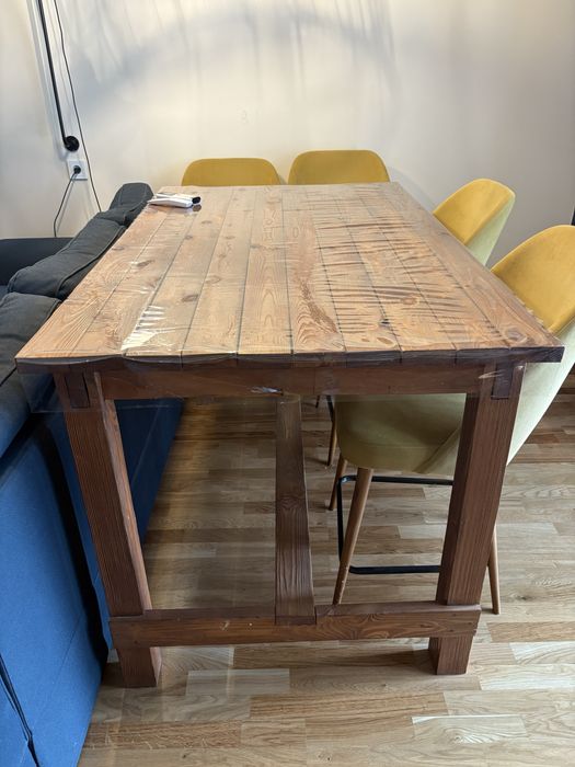 Стол высокий со стульями