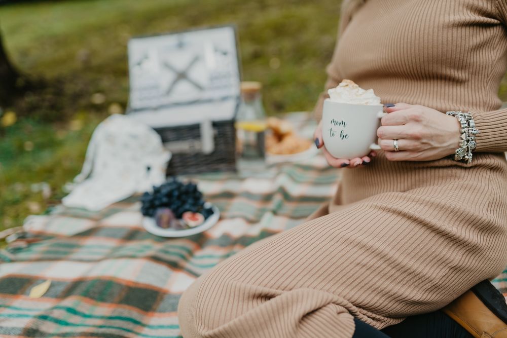 Cana inscriptionată “MOM to be”