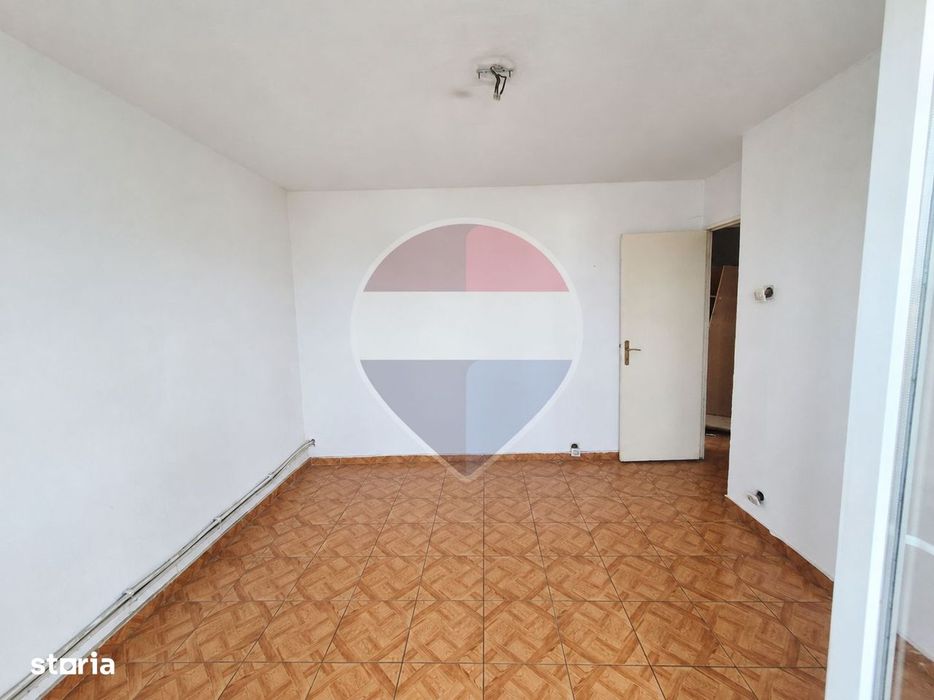 Apartament de vânzare 3 camere decomandat Voluntari