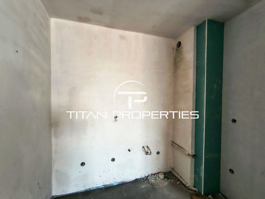 Продава се Двустаен апартамент в Пловдив, Гагарин - 70 кв.м за 1429 €/кв.м - Снимка #8