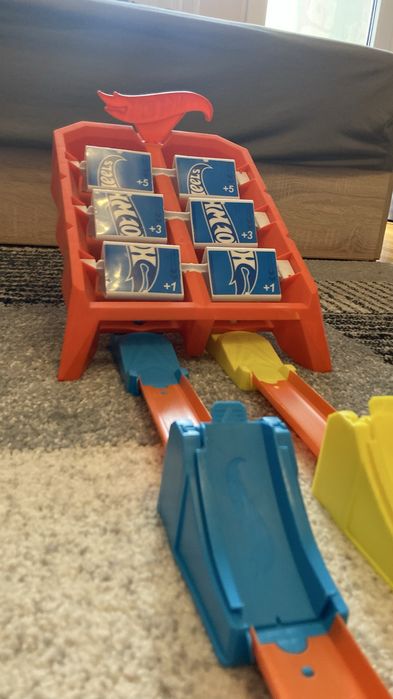 Писта HOT WHEELS