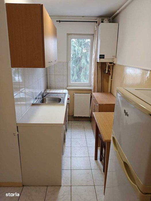 Inchiriez apartament cu 2 camere in Dambu complet mobilat