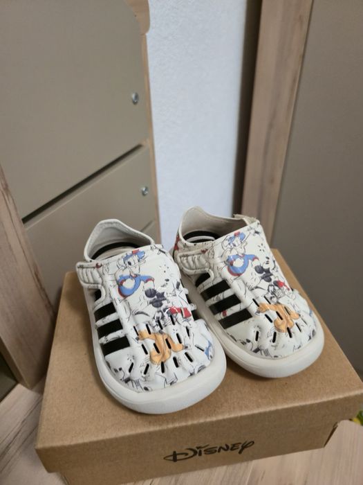 Детски сандали adidas