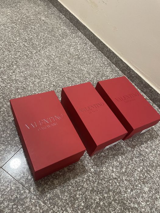 Китии на марка DIOR, Valentino, CHANEL, DOLCE GABBANA