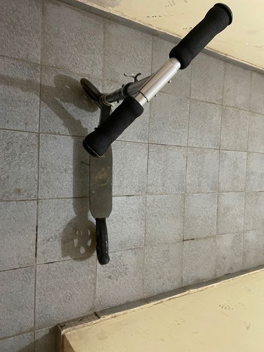 Самокат отлично катается катиться долго