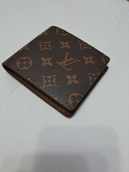 Portofel LV-calitativ