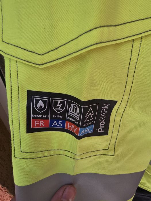 Combinezon / Costum Protecție ProGARM 6458 – Ignifug, Arc Electric - NOU