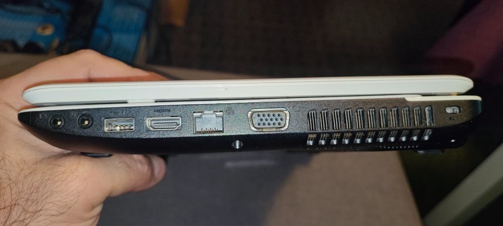 Лаптоп Toshiba satellite L735 - 138