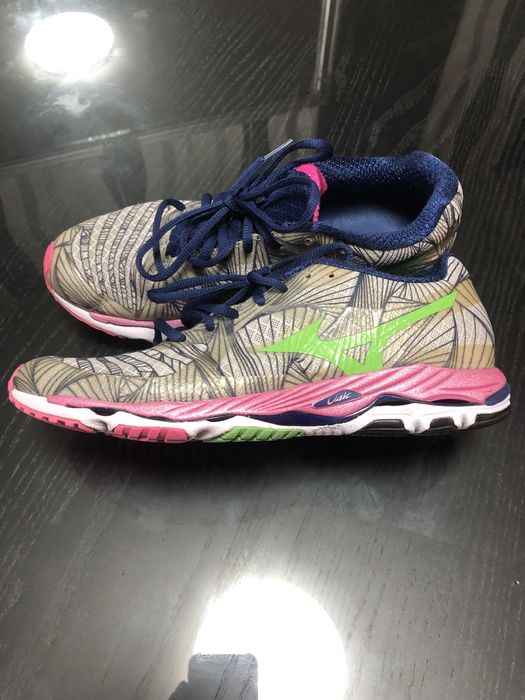 Маратонки Mizuno  wave paradox 40.5