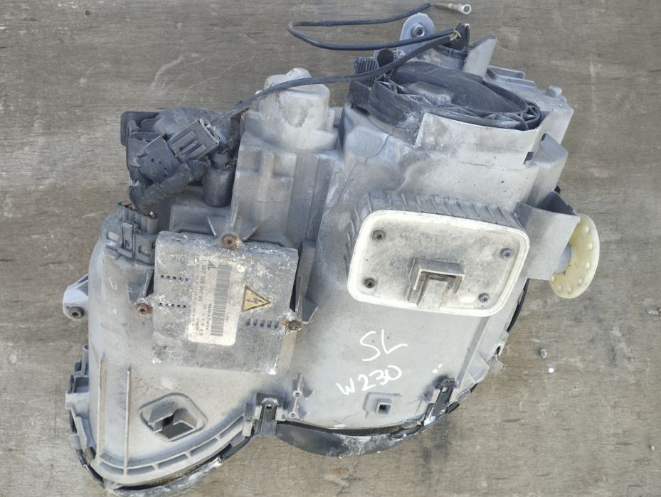 Xenon Фар за Mercedes SL R230