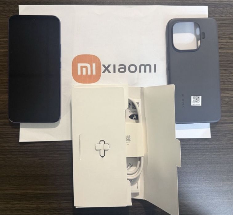 КАТО НОВ 256GB Xiaomi 17T Pro Mi Store Гаранция 2029 Blue