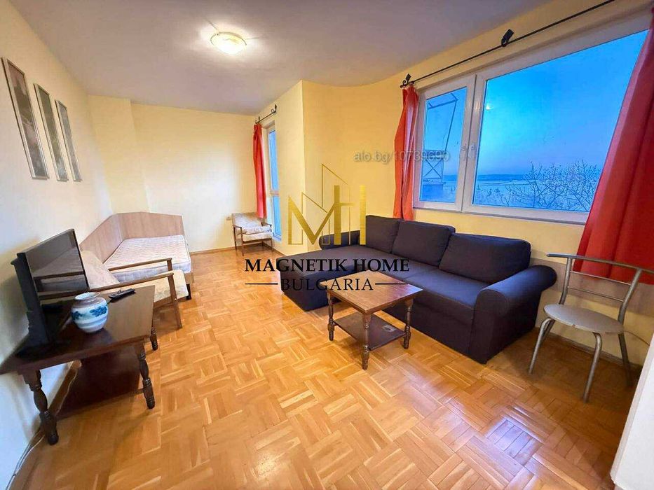 Приветлив двустаен апартамент до Руската гимназия в ж.к. Лазур