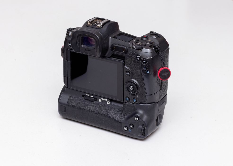 Canon eos rс с батериен грип