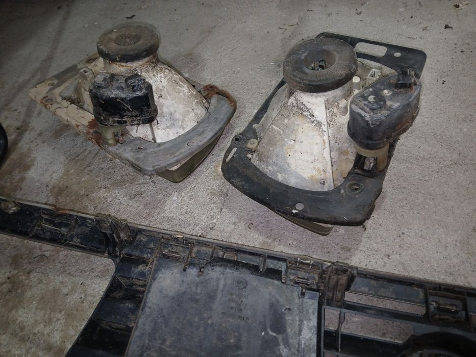 Решетка и фарове за Джета,Голф 2ка