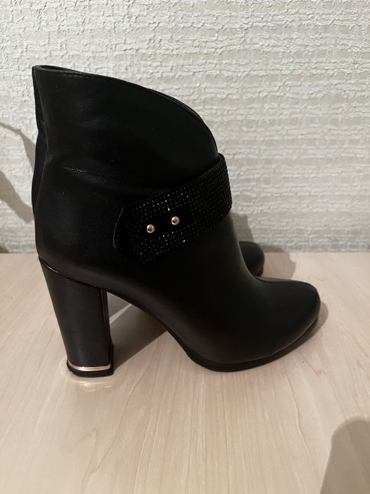 Полуботиночки демисезонные